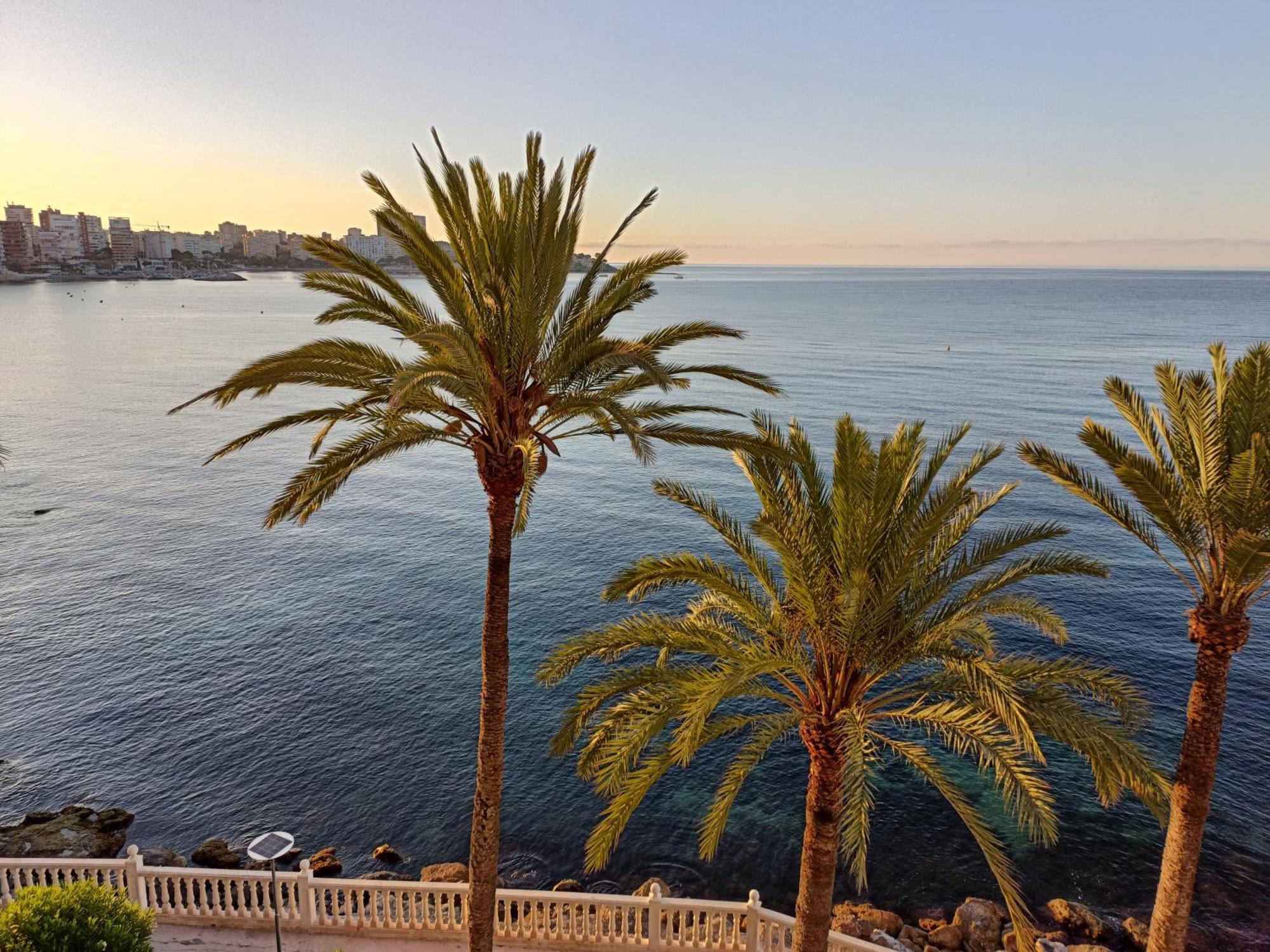 Superb Sea View Apartment Alicante Exteriör bild